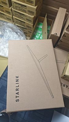 STARLINK REV4 Comunicazioni satellitari senza fili dagli Stati Uniti al mondo X Con Dish Rectangular Router e Pipe Adapter